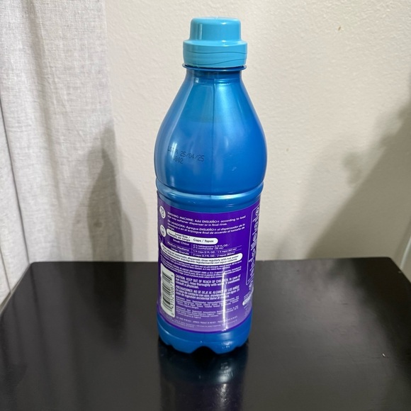 Ensueno Fabric Softener Original Violet Bouquet Fragrance 22 oz, NEW - Picture 2 of 3